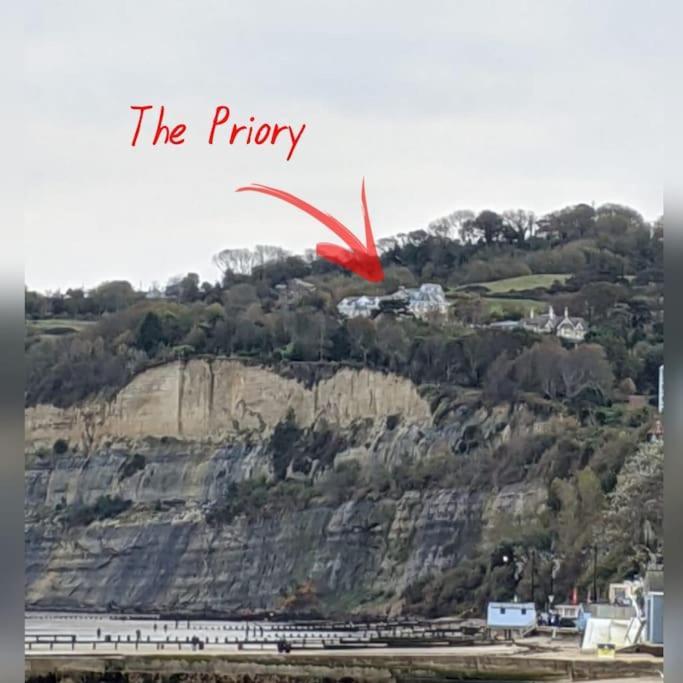 1 Bed Apartment - Sea View Shanklin Exterior photo